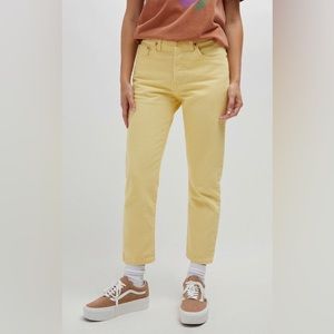 Yellow Levis 501 Original Cropped women’s jeans